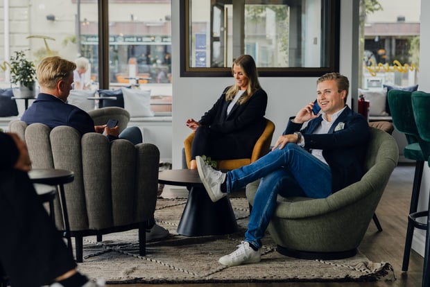 Toxic: How B2B companies boost digital commerce with AI