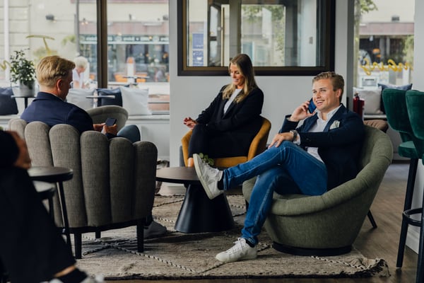 Toxic: How B2B companies boost digital commerce with AI